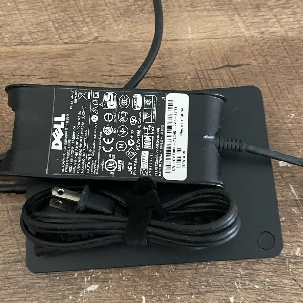 Dell docking station works with MacBook M2